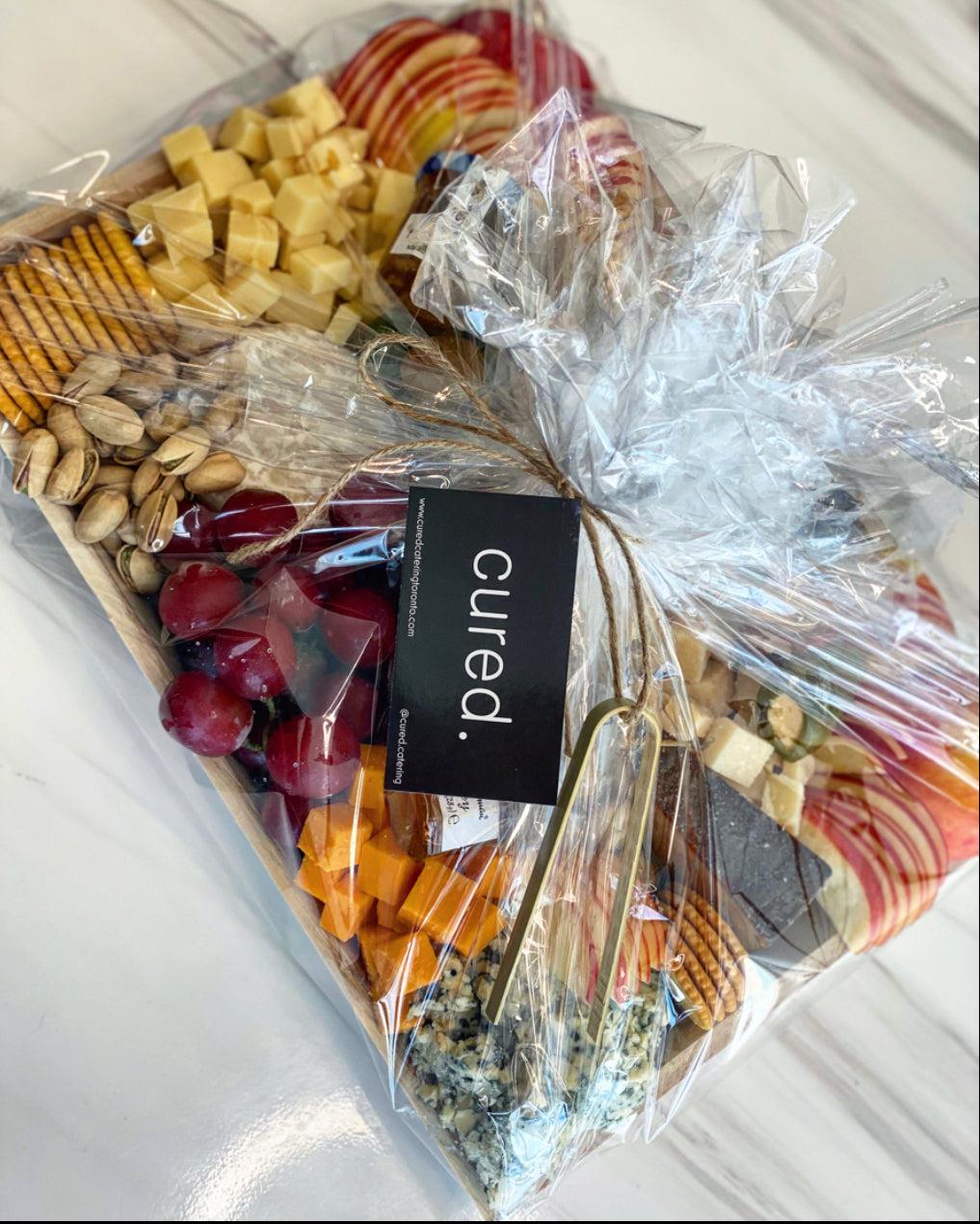 Apple + Cheese Tray-Charcuterie-Corporate Catering Toronto-Best Charcuterie-Catering Toronto-Cured Catering